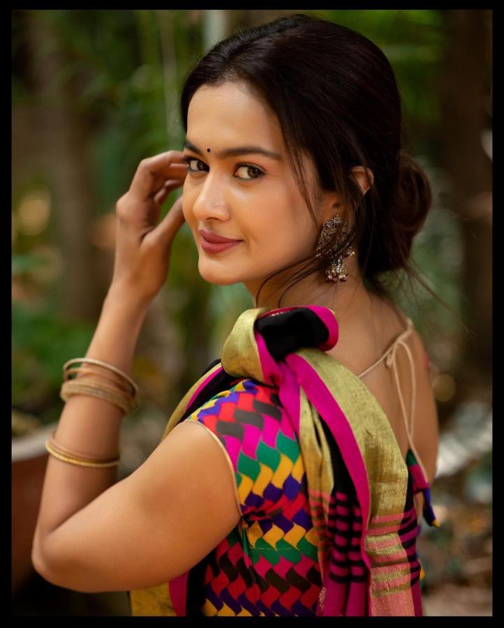 Actress Shubra Aiyappa Latest Photos Goes Viral10