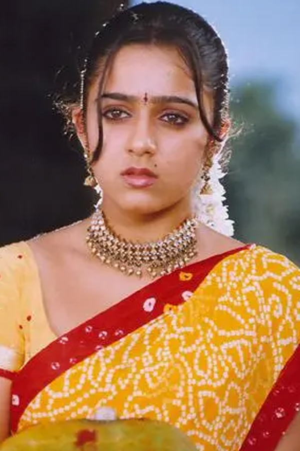 Charmme Kaur Birthday Special Photo Gallery16
