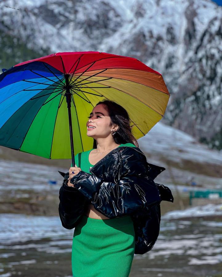 Bigg Boss OTT 2 Contestant Manisha Rani Latest Outfit Photos Goes Viral12