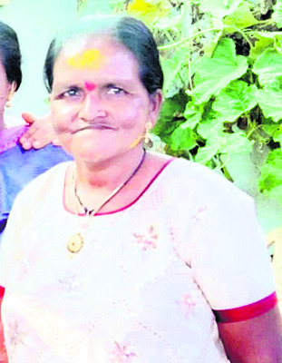 అనుమానాస్పద స్థితిలో మహిళ మృతి
1