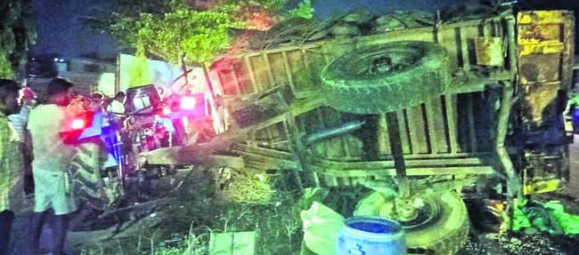 మొక్కు తీర్చుకుని వస్తుండగా.. 1