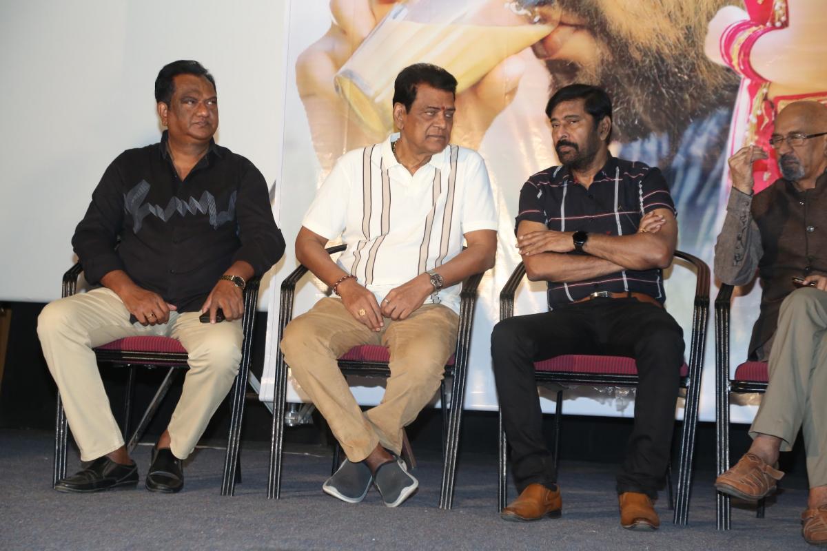 Malle Mogga Movie Success Meet Photos8