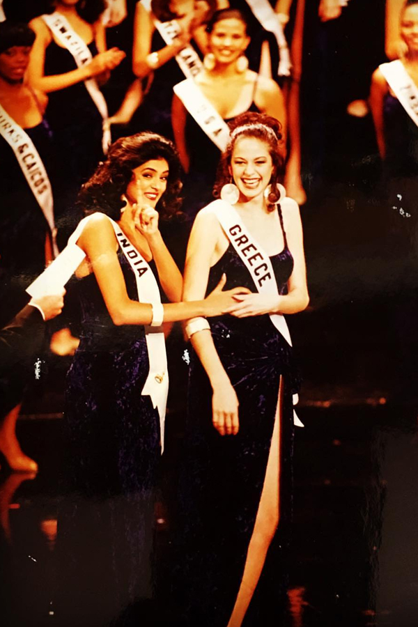 Photos Of Sushmita Sen 30 years As Miss Universe3