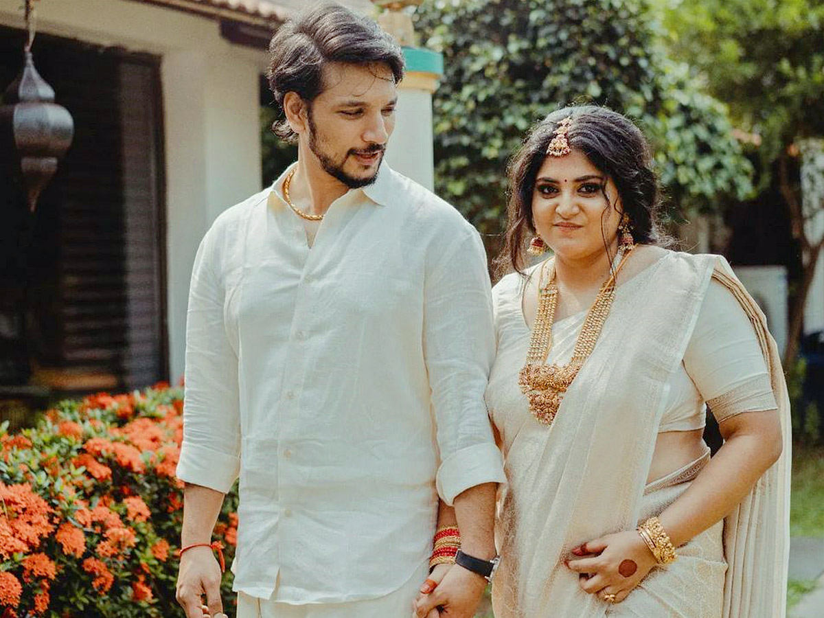Interesting facts about Manjima Mohan Photos2