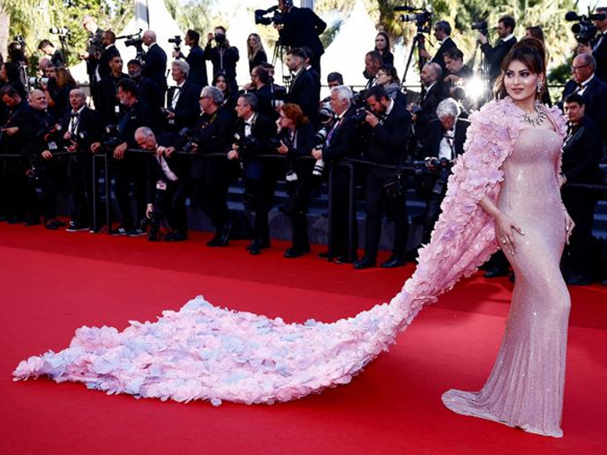 Urvashi Rautela Stuns Everyone In Cannes Film Festival 202424