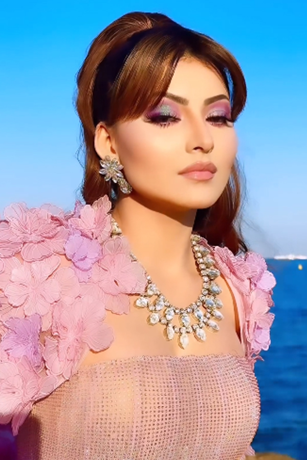 Urvashi Rautela Stuns Everyone In Cannes Film Festival 202426