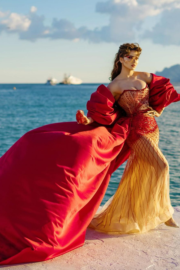 Urvashi Rautela Stuns Everyone In Cannes Film Festival 20245