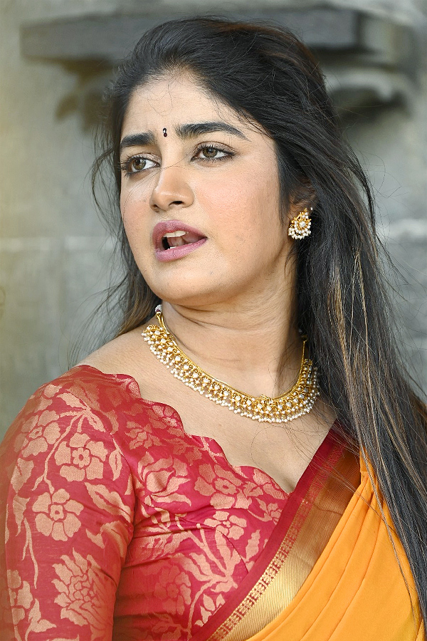 Actress Dimple Hayathi Visits Tirumala Temple Photos12