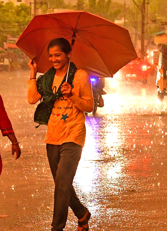 Heavy Rains In Nalgonda Photos12