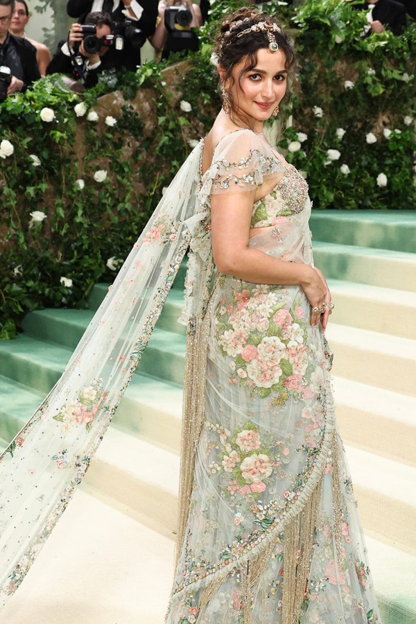 Met Gala 2024: Sleeping Beauties Reawakening Fashion At New York3