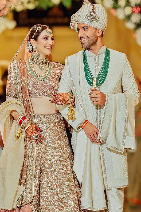 2 Years of Seeing Ups And Downs of Life Together: Deepak Chahar Heartwarming Message for Wife photos11