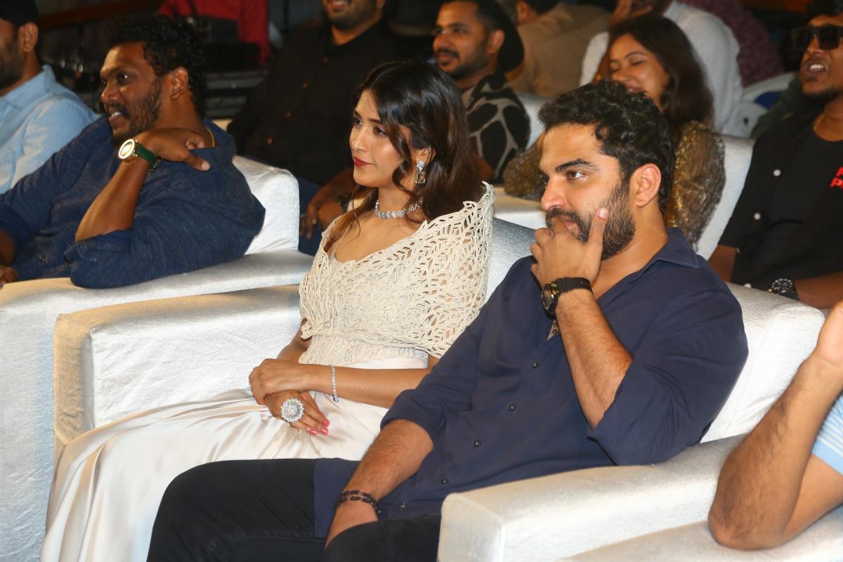 Chandini Chowdary: Yevam Movie Pre Release Event Photos19