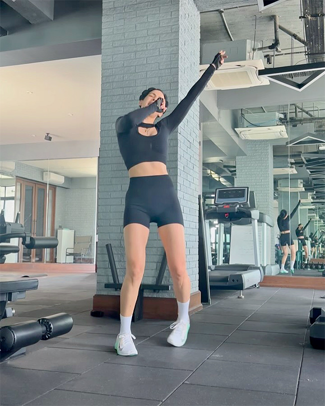 hardik pandya and wife Natasa Stankovic photos6
