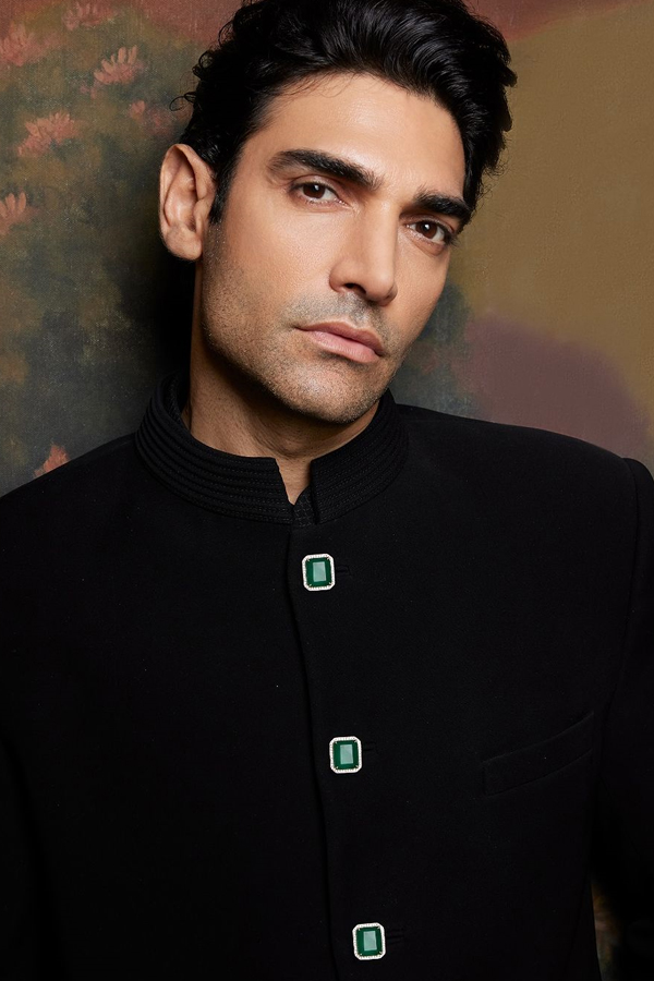 Ultimate Jewellery Design And Collection By Manish Malhotra: Photos31