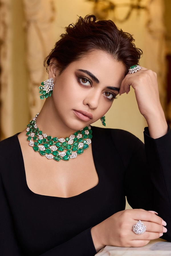 Ultimate Jewellery Design And Collection By Manish Malhotra: Photos33