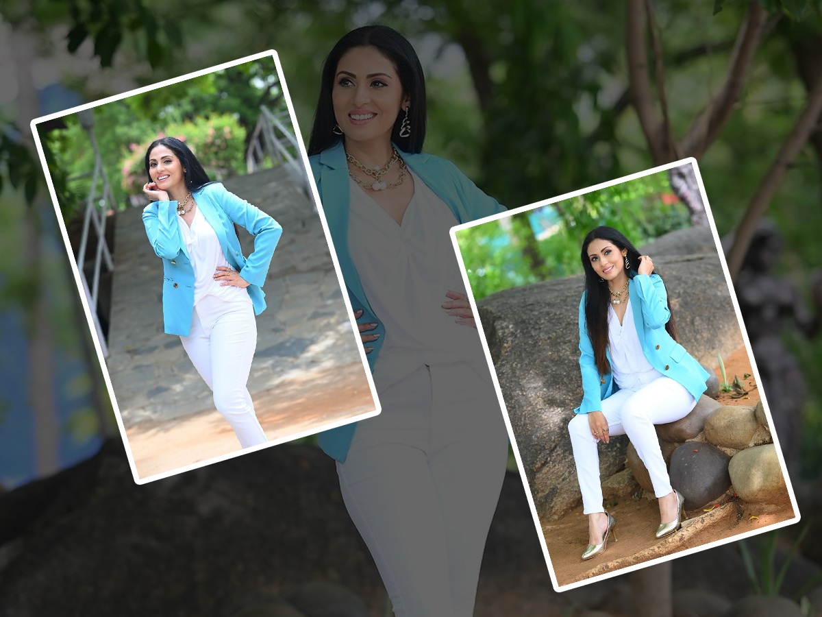 Actress Sadaa Latest Stills At Neethone Dance 2.0 Show1