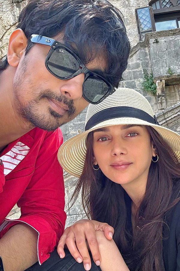 Aditi Rao And Siddharth Enjoy Italian Vacation Photos5