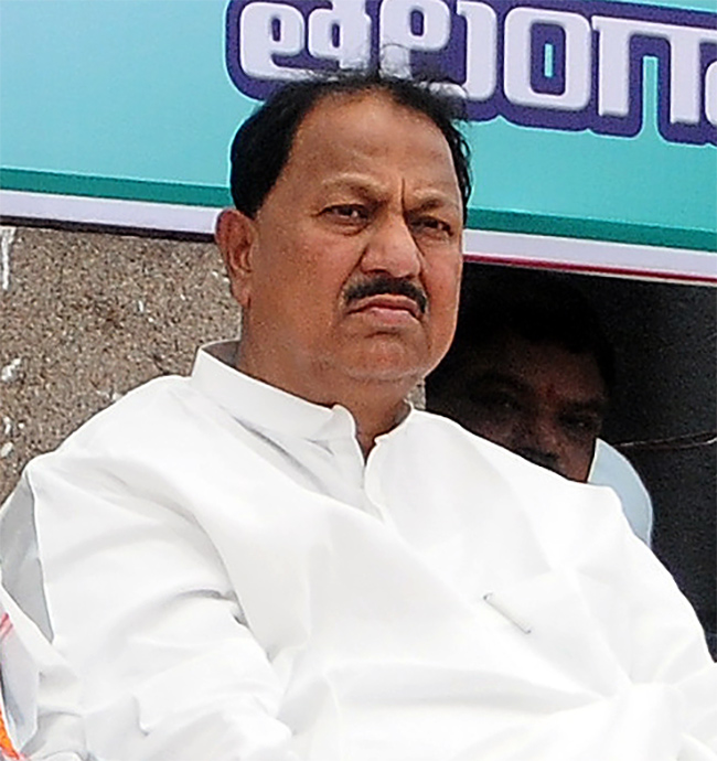 Senior Congress Leader Dharmapuri Srinivas Rare Photos25