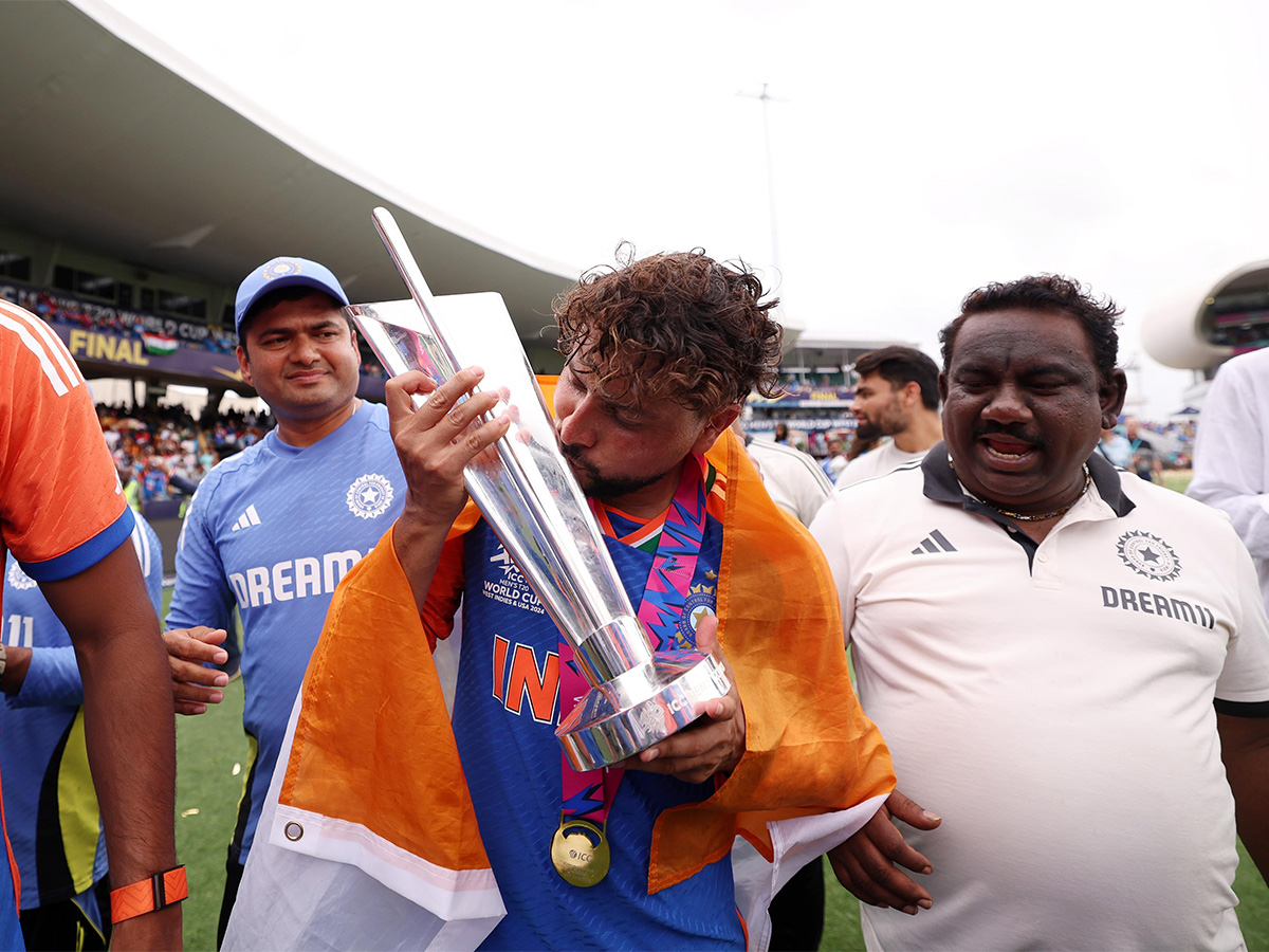 india wins t20 world cup indian players emotional moments photos40