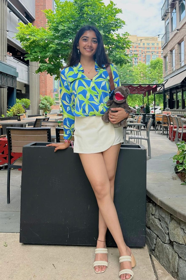 Patang heroine Preethi Pagadalas Cute Phots Goes Viral4