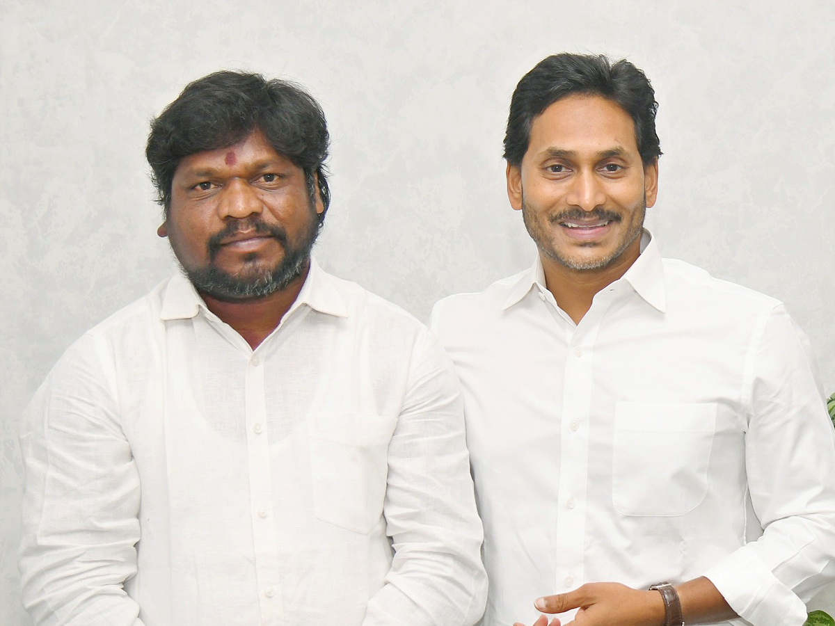 YS Jagan Meeting With YCP Leaders Photos3