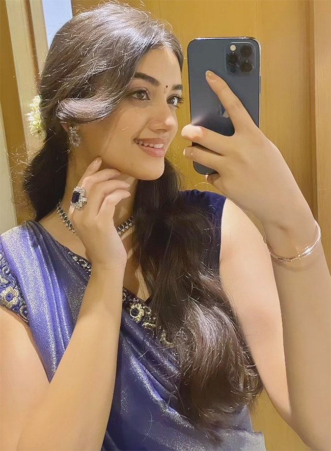 Actress Bhagyashri Borse HD Photos14