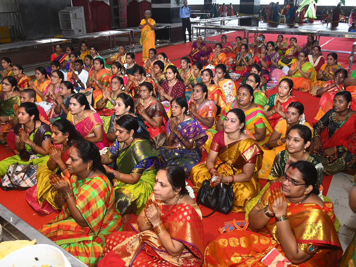 Ashadha Mahotsavam in indrakeeladri temple6