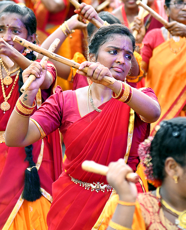 Vijayawada : Sri Jagannath Ratha Yatra Photos4