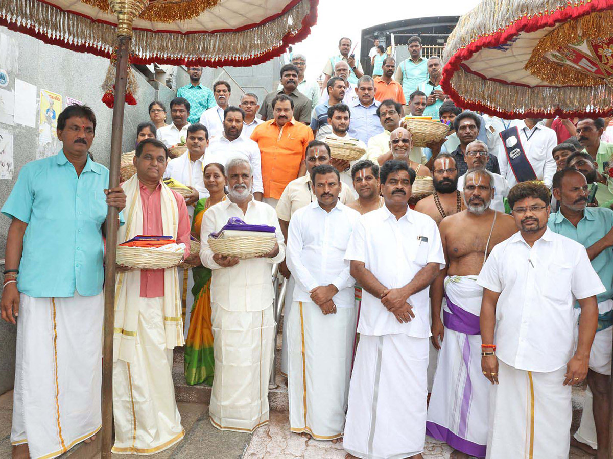 Pushpa Pallaki Seva at Tirumala Photos19