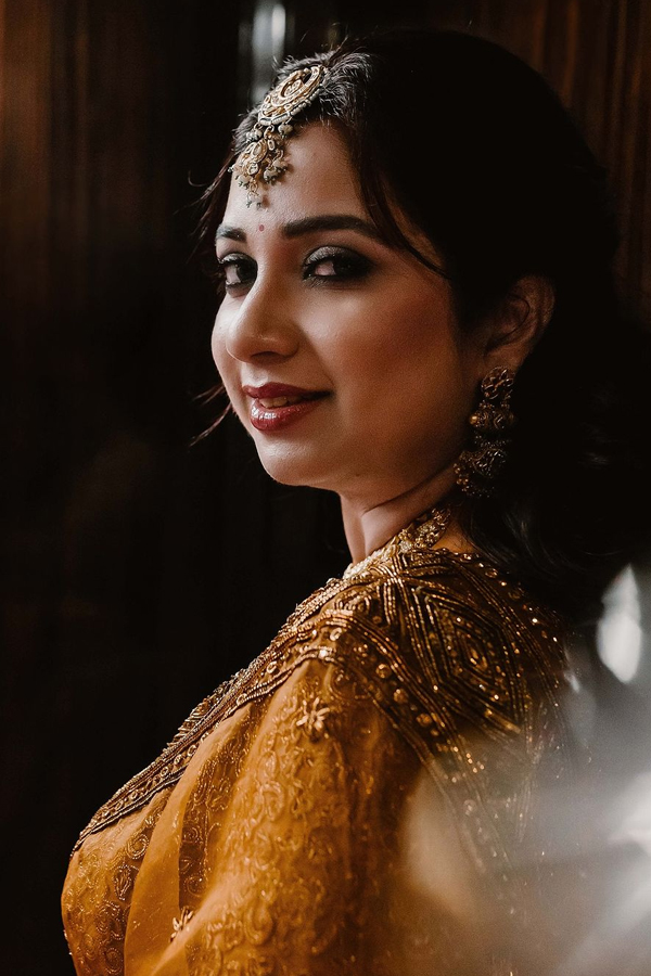 Singer Shreya Ghoshal Adorable Looks In Anant-Radhika Wedding5