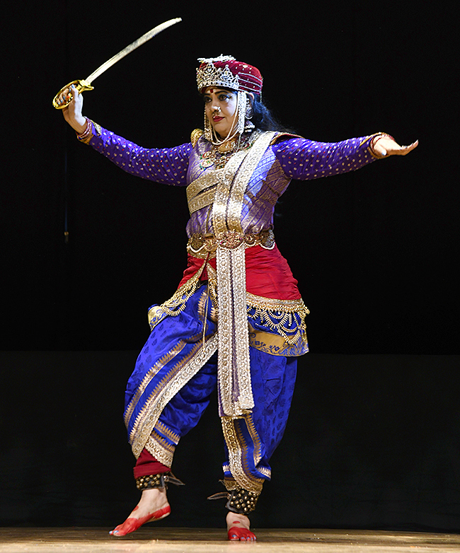 Kakatiyam Dance Performance Impressed At Rabindra Bharati: Photos20