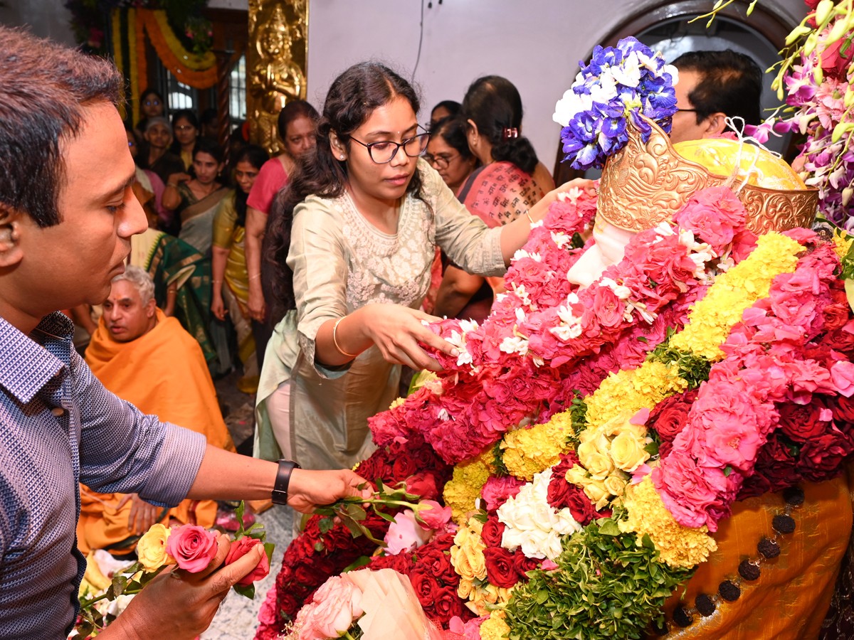 Grand Celebrations Of Guru Purnima In Hyderabad: Photos15