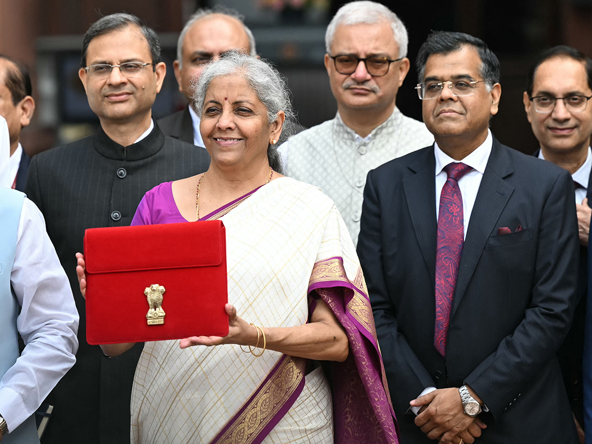 Finance Minister Nirmala Sitharaman Photos6