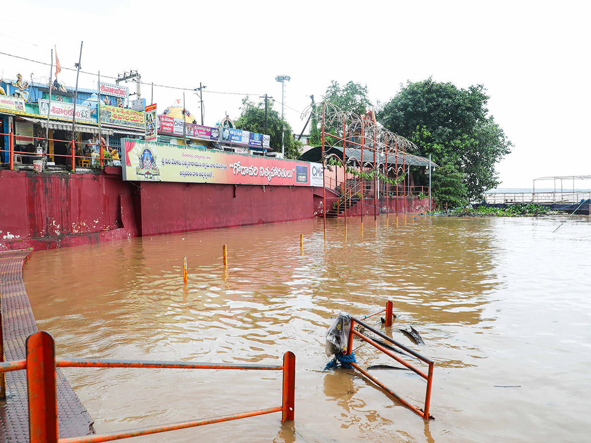 Heavy rains in konaseema districts photos11