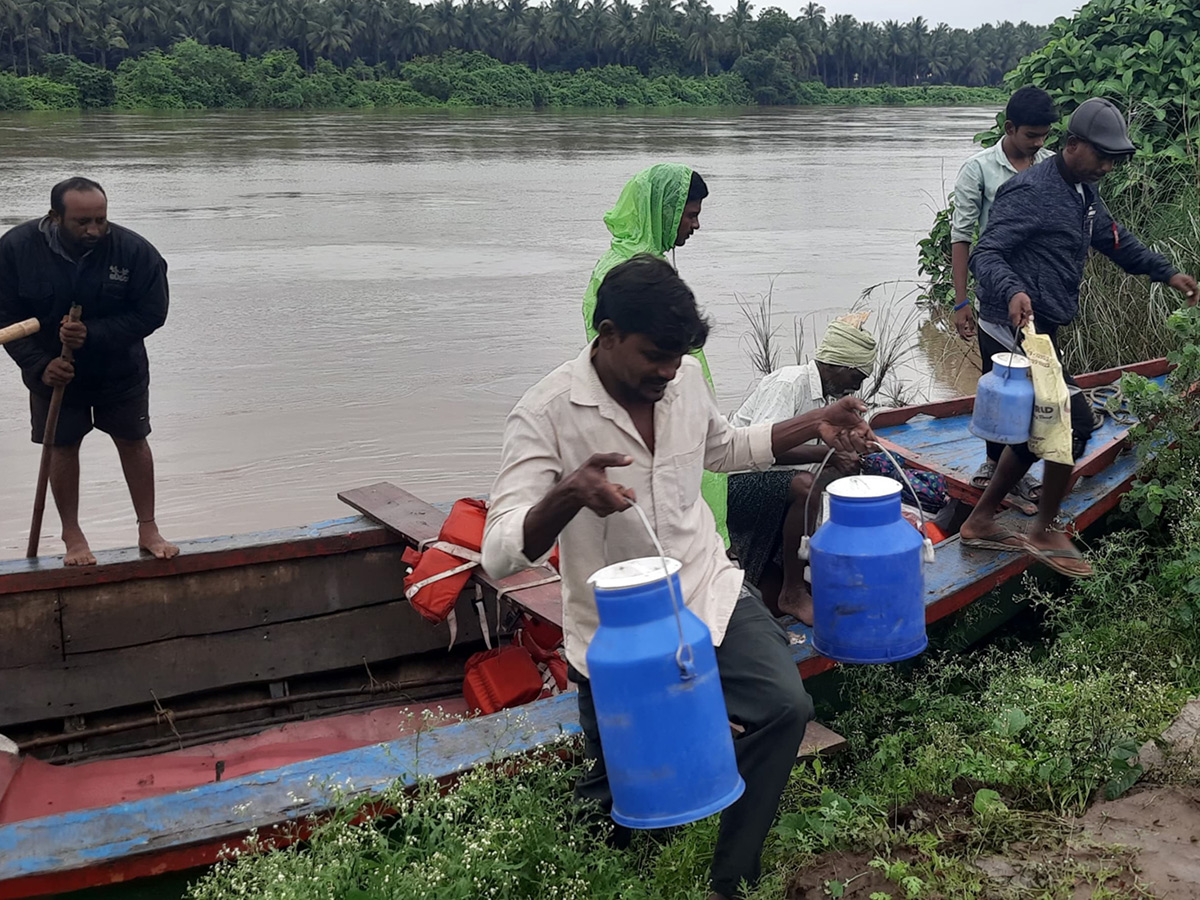 Heavy rains in konaseema districts photos14