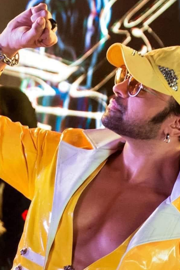 90s Kids Favorite Singer Himesh Reshammiya Birthday Special Gallery15