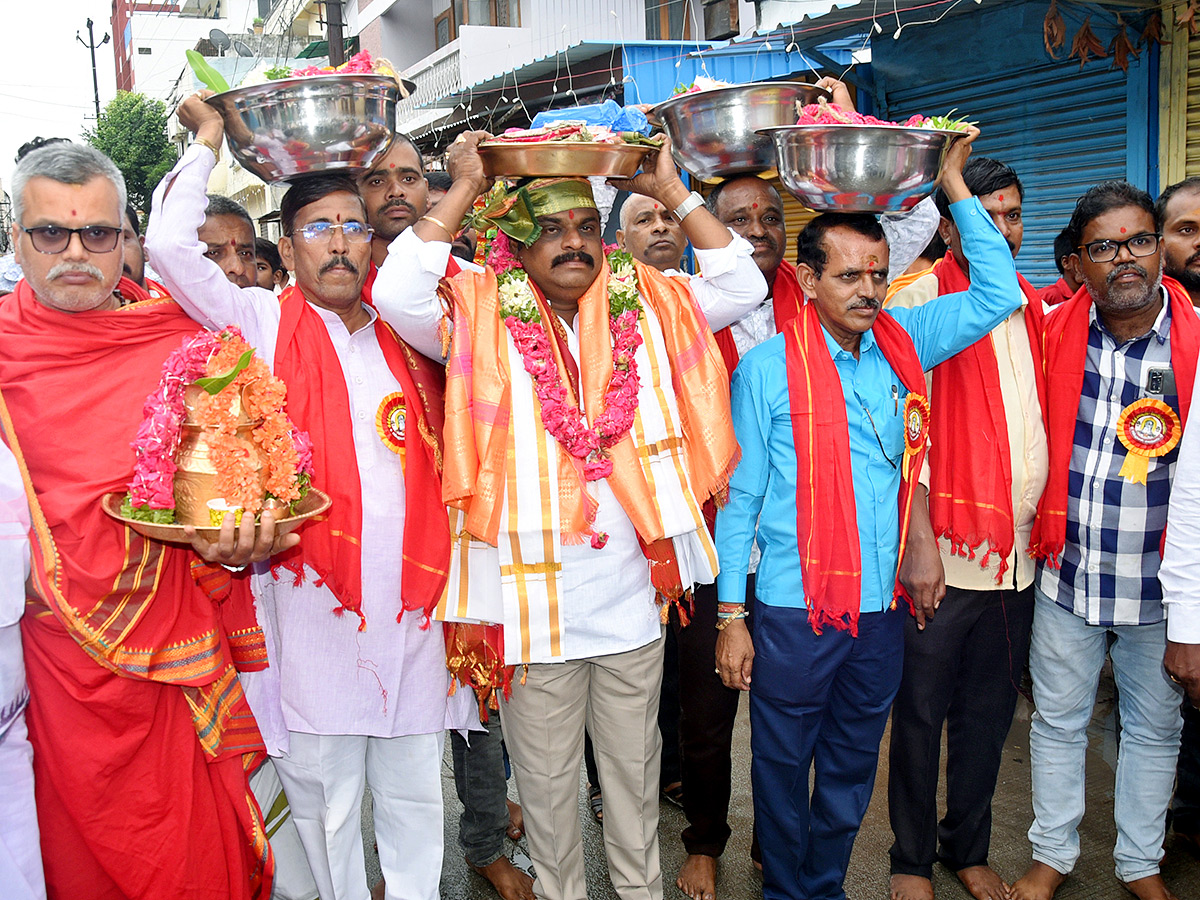 Mahabubnagar : Pochamma Ammavari Bonalu Photos6