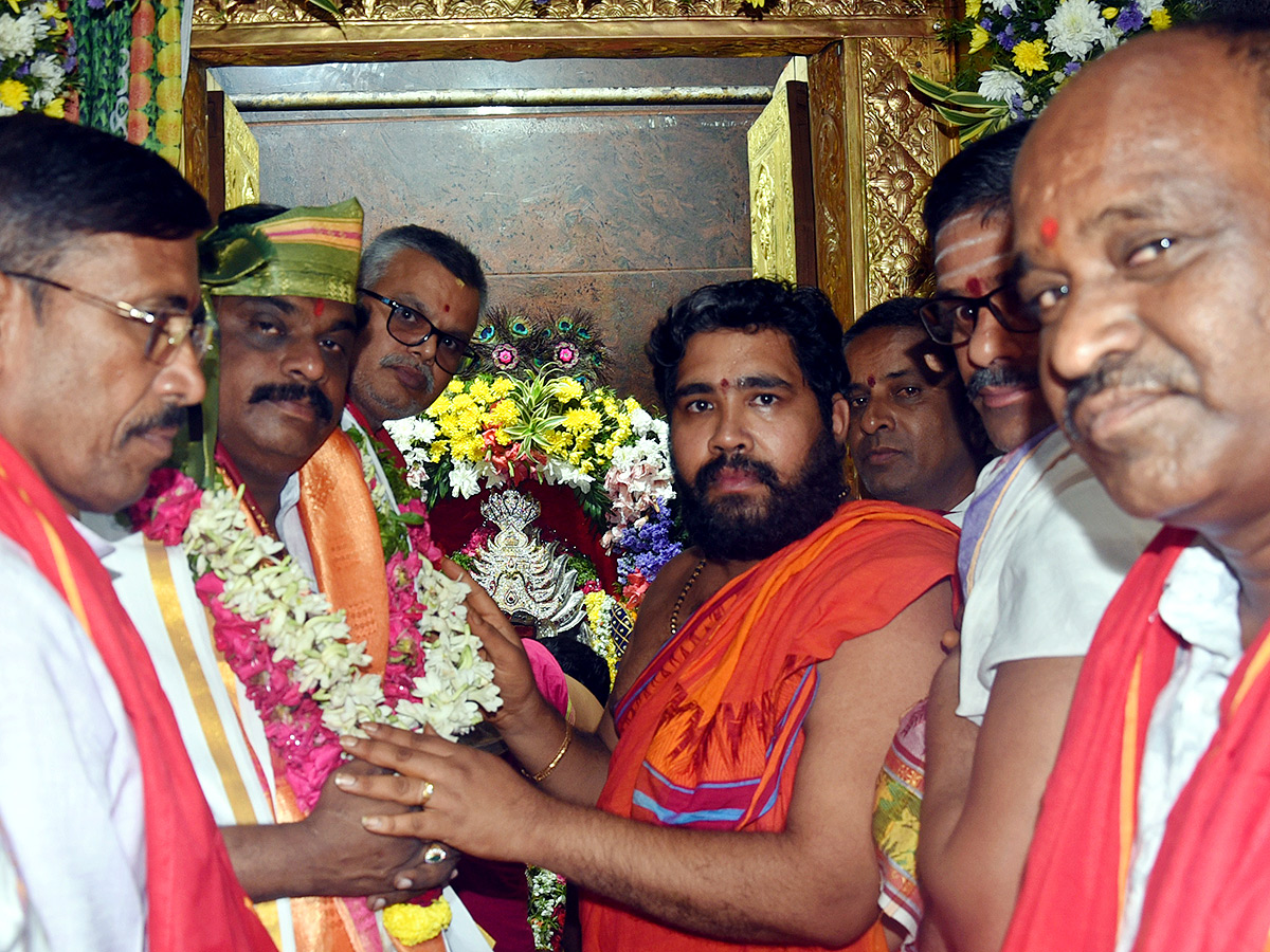 Mahabubnagar : Pochamma Ammavari Bonalu Photos7