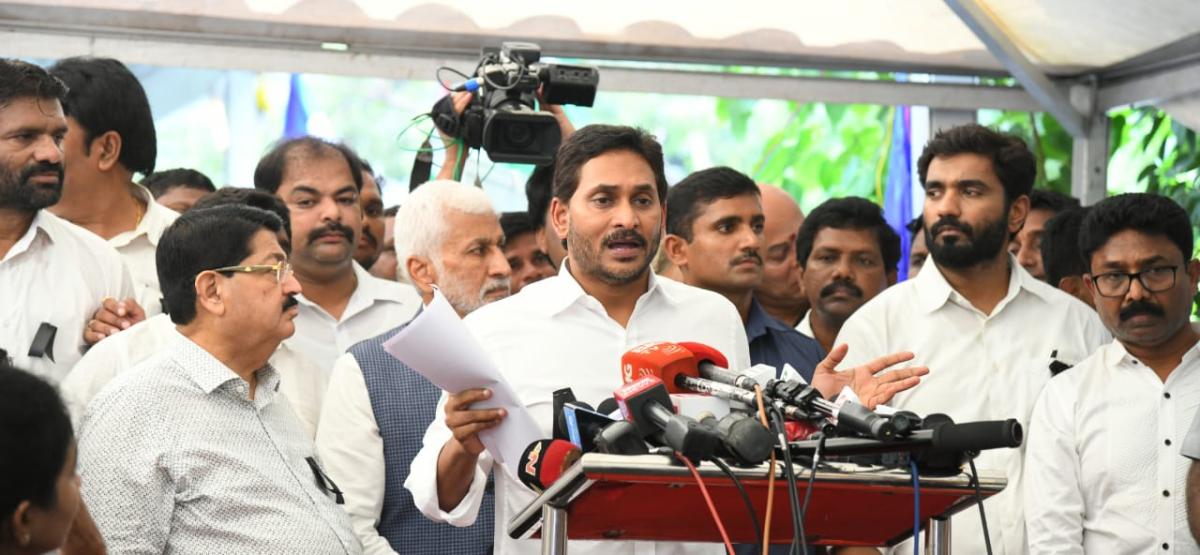 ys jagan dharna at jantar mantar delhi photos42