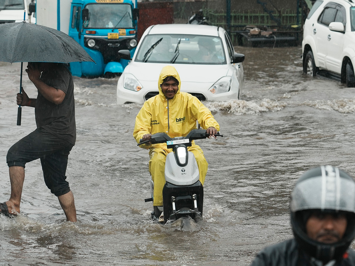 Heavy Rains Alert in Mumbai Photos4