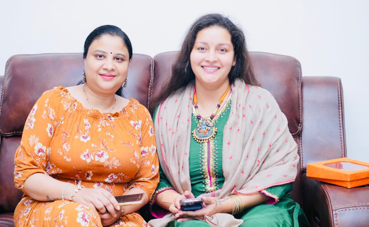 Renu Desai Meets Minister Konda Surekha Photos7