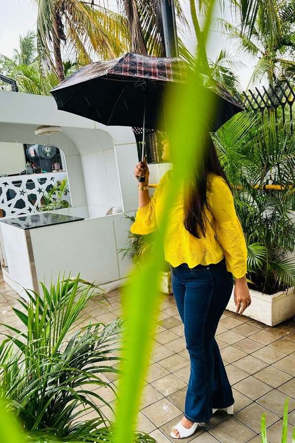 Bigg Boss Beauty Monal Gajjar Dancing In Rain Photos Goes Viral5