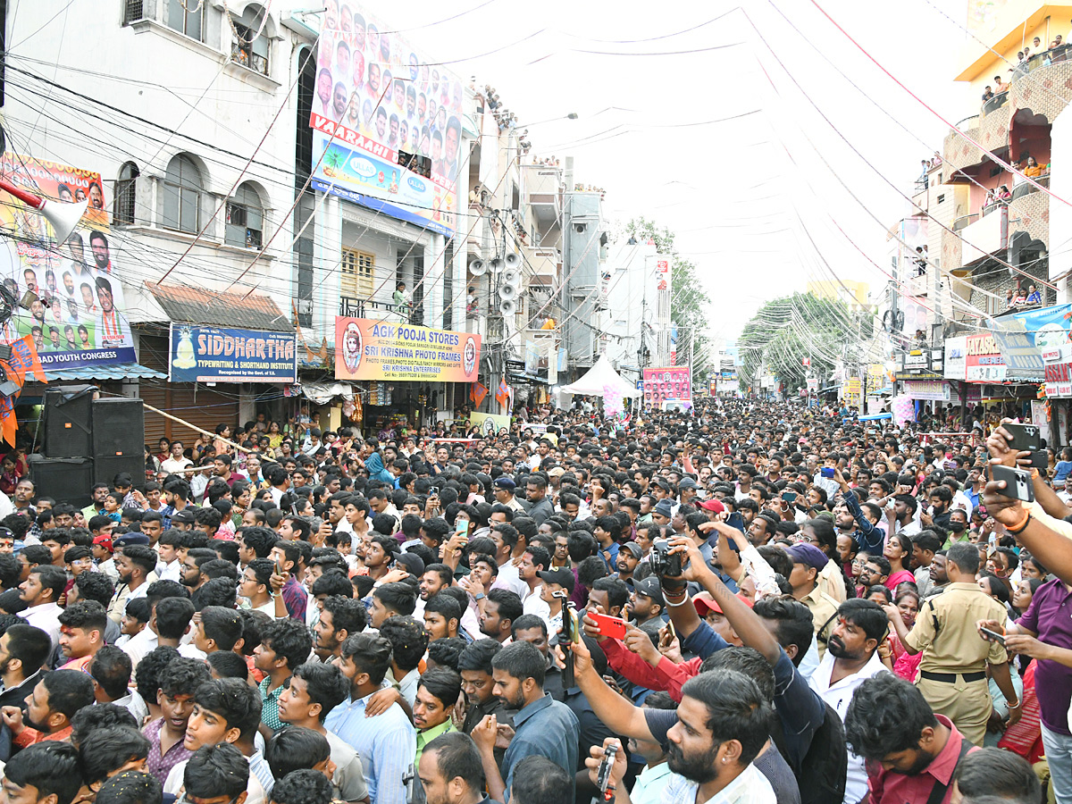 Huge Devotees Throng To Old City Temple For ‘Rangam’ Photos18