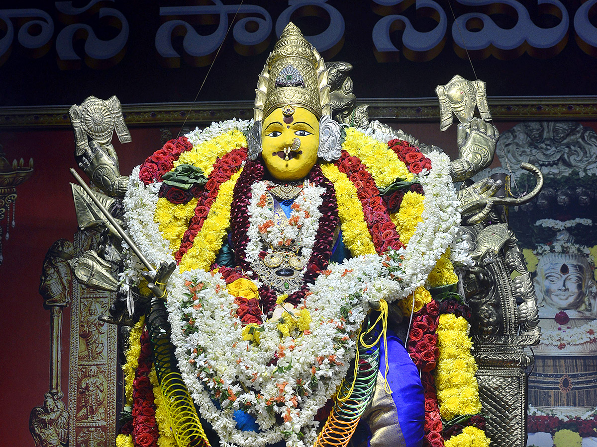 Indrakeeladri Durgamma Ashadam Celebrations Photos8