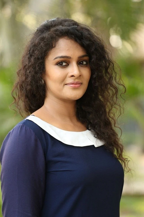 Tollywood Beauty Sonia Deepti Birthday Special Gallery6
