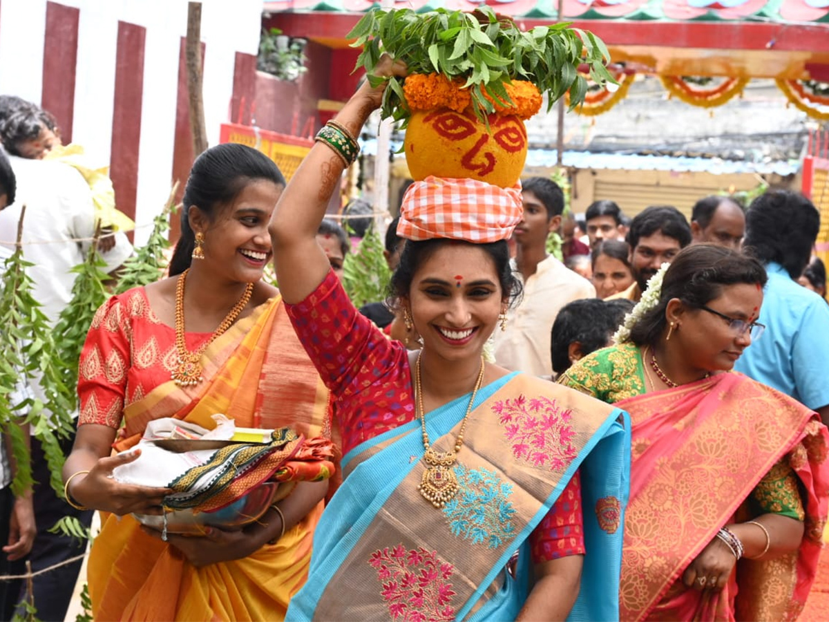 bonalu celebrations at khairatabad assembly constituency 17