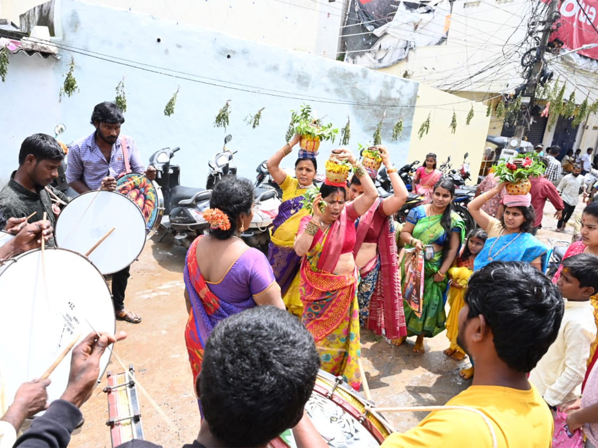 bonalu celebrations at khairatabad assembly constituency 39