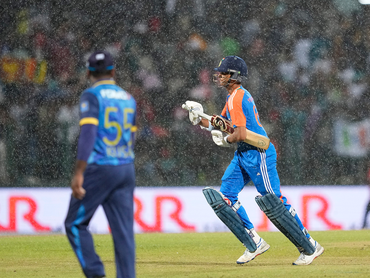India vs Sri Lanka 2nd T20 Match Photos17