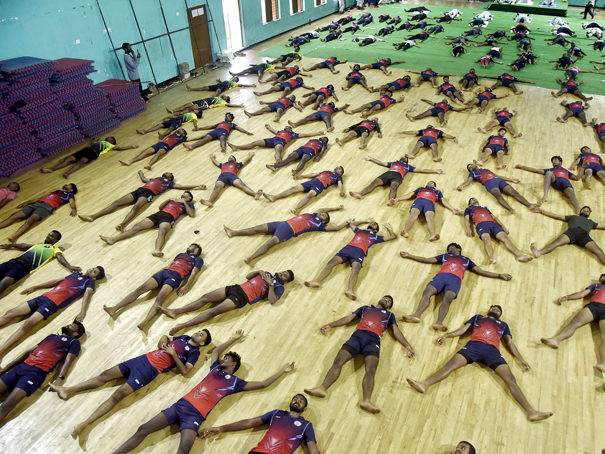 Best Photos of The Day in AP and Telangana Photo Gallery4
