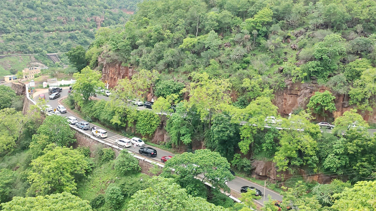 Inflows Rise At Srisailam Dam Photos12